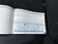 Peugeot 2008 1.2 puretech blue lion | 05-29-79 | iba - afbeelding 19 van  27