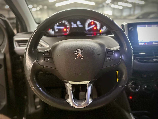 Peugeot 2008 1.2 puretech blue lion; nt-031-k - afbeelding 2 van  14