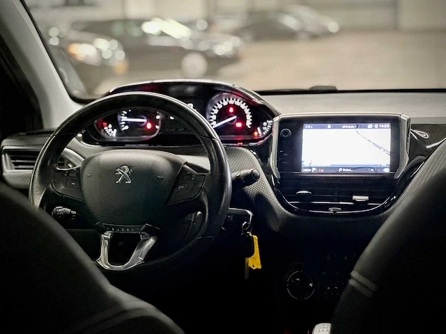 Peugeot 2008 1.2 puretech blue lion; nt-031-k - afbeelding 14 van  14