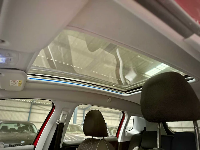Peugeot 2008 1.2 puretech blue lion; rh-709-x - afbeelding 15 van  15