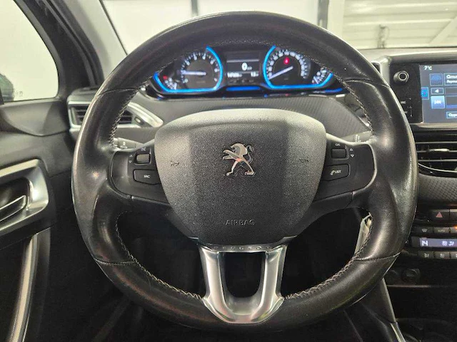 Peugeot 2008 1.2 puretech crossway, pl-864-k - afbeelding 18 van  20