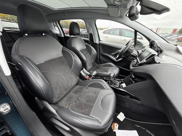 Peugeot 2008 1.2 puretech crossway s&s, 2018 - afbeelding 15 van  27