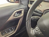 Peugeot 2008 1.2 puretech féline, ; ht-670-f - afbeelding 2 van  19