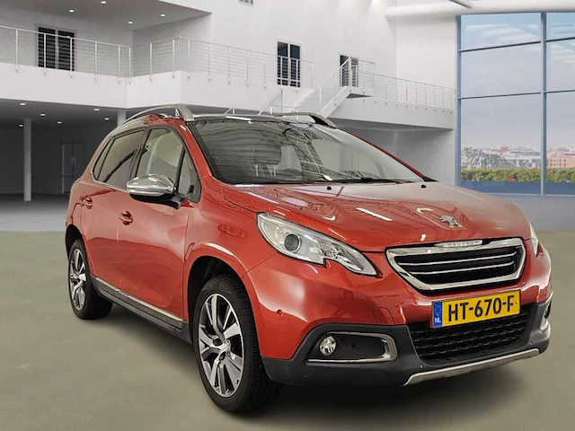 Peugeot 2008 1.2 puretech féline, ; ht-670-f - afbeelding 12 van  19