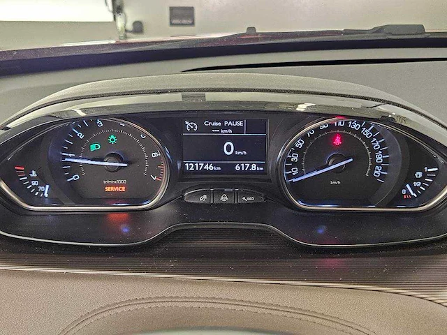 Peugeot 2008 1.2 puretech féline, ; ht-670-f - afbeelding 18 van  19