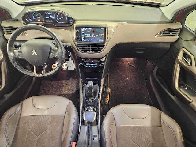 Peugeot 2008 1.2 puretech féline, ; ht-670-f - afbeelding 19 van  19