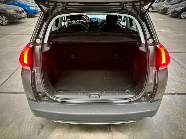 Peugeot 2008 1.2 puretech style; hs-213-h - afbeelding 11 van  15