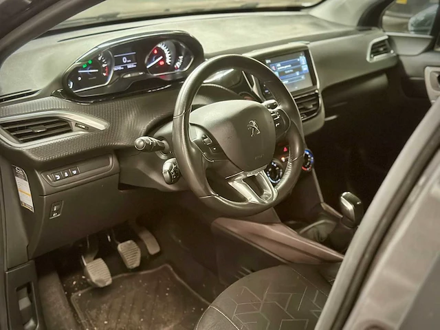 Peugeot 2008 1.2 puretech style; hs-213-h - afbeelding 13 van  15