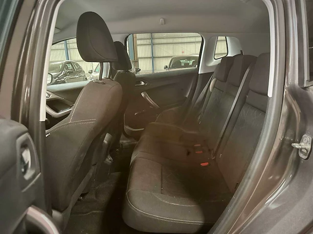 Peugeot 2008 1.2 puretech style; hs-213-h - afbeelding 15 van  15