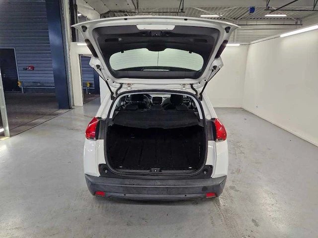 Peugeot 2008 1.2 puretech style , ; jb-423-d - afbeelding 8 van  19