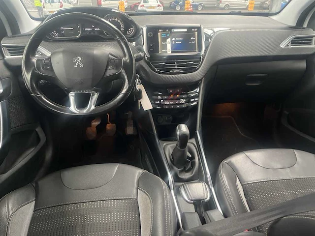 Peugeot 2008 1.2 vti allure , ; 4-spf-98 - afbeelding 19 van  19