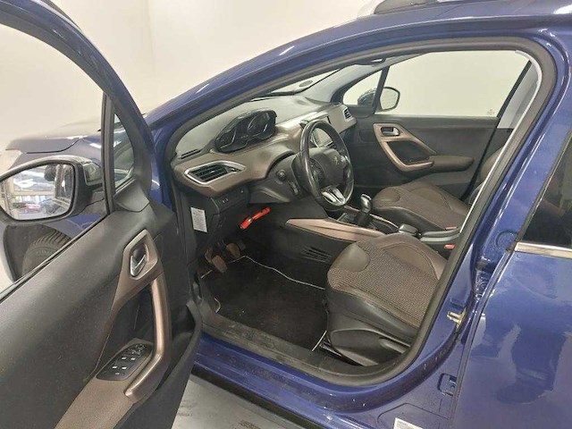 Peugeot 2008 1.2 vti allure, ; 7-kjv-39 - afbeelding 2 van  20