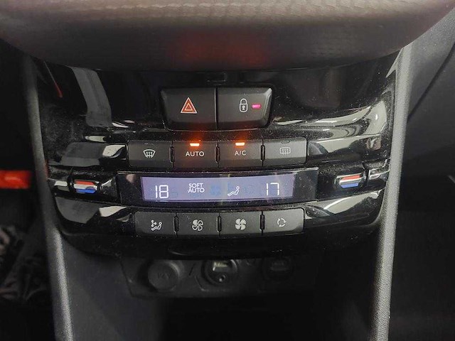 Peugeot 2008 1.2 vti allure, ; 7-kjv-39 - afbeelding 6 van  20