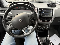 Peugeot 2008 1.2i puretech active, 2015 - afbeelding 3 van  31