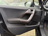Peugeot 2008 1.2i puretech active, 2015 - afbeelding 28 van  31