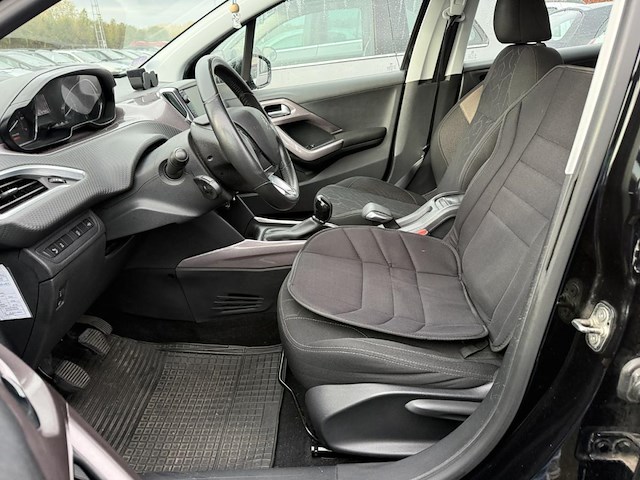 Peugeot 2008 1.2i puretech active, 2015 - afbeelding 29 van  31