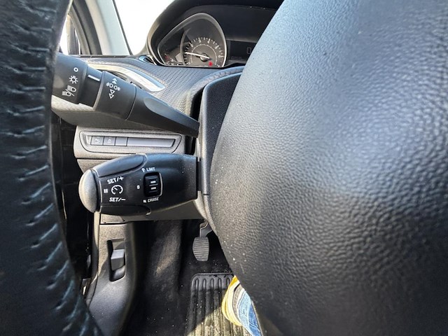 Peugeot 2008 1.2i puretech style,2017 - afbeelding 10 van  29