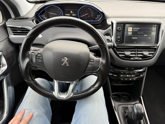 Peugeot 2008 1.6 bluehdi allure, 2017 - afbeelding 22 van  23