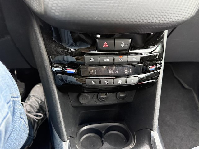 Peugeot 2008 1.6i allure, 2014 - afbeelding 2 van  26