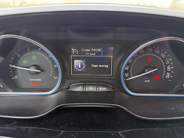 Peugeot 2008 1.6i allure, 2014 - afbeelding 8 van  26