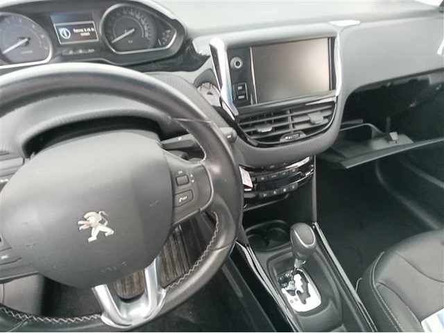 Peugeot 2008, 2017 - afbeelding 11 van  35