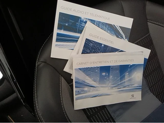Peugeot 2008, 2017 - afbeelding 13 van  35