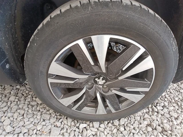 Peugeot 2008, 2017 - afbeelding 34 van  35