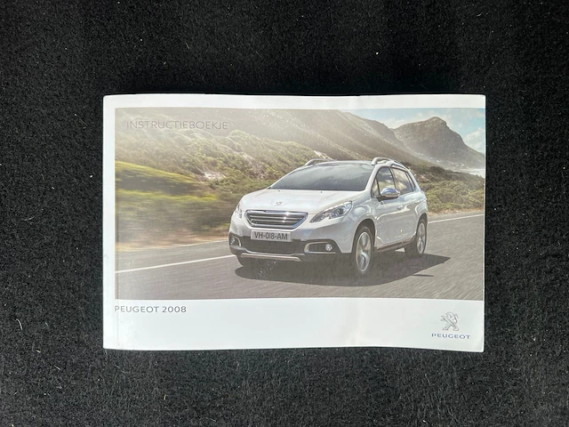 Peugeot 2008 gt-line 1.2 puretech 131pk 2016, x-887-hf - afbeelding 35 van  41
