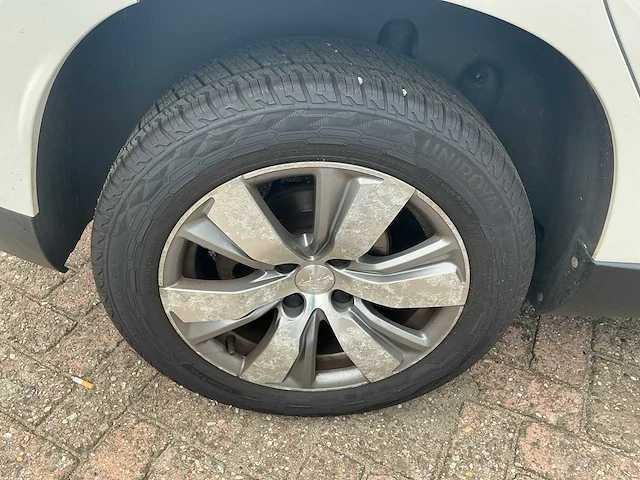 Peugeot 2008 personenauto - afbeelding 13 van  30