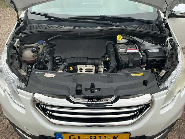 Peugeot 2008 personenauto - afbeelding 19 van  30