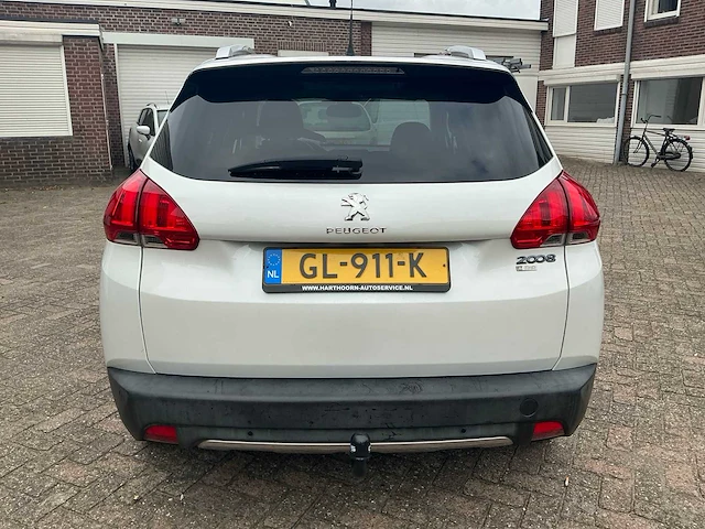 Peugeot 2008 personenauto - afbeelding 25 van  30