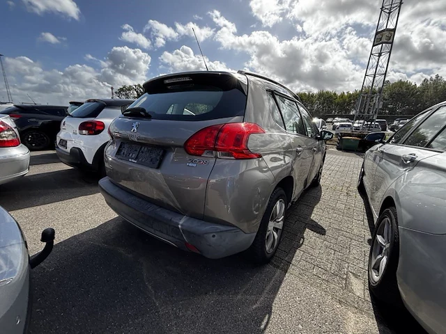 Peugeot 2008,2014 - afbeelding 32 van  37
