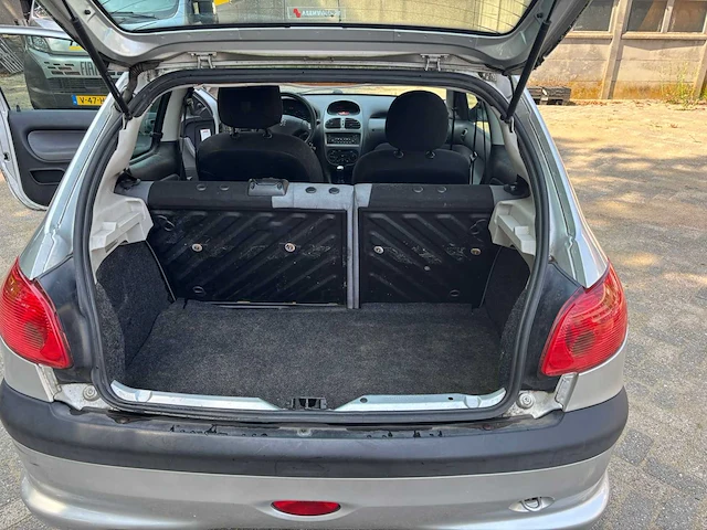 Peugeot 206 1.1 xr, 50-pn-nr - afbeelding 11 van  20