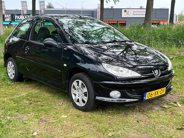 Peugeot 206 1.4 forever, 06-xk-df - afbeelding 9 van  15