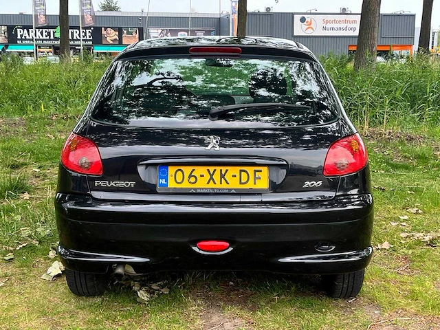 Peugeot 206 1.4 forever, 06-xk-df - afbeelding 12 van  15