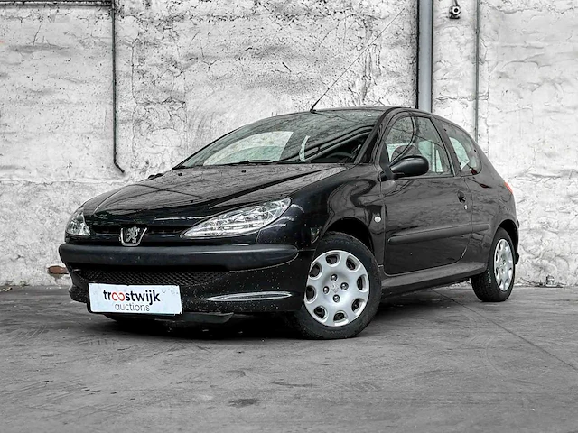 Peugeot 206 1.4 hdi pop' art 68pk 2004 -orig. nl-, 08-pp-vs - afbeelding 1 van  33