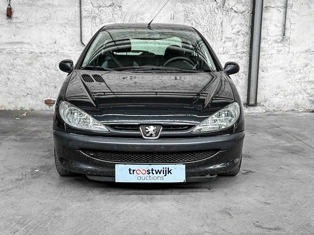 Peugeot 206 1.4 hdi pop' art 68pk 2004 -orig. nl-, 08-pp-vs - afbeelding 28 van  33