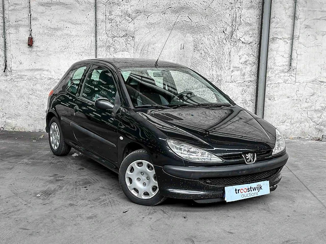 Peugeot 206 1.4 hdi pop' art 68pk 2004 -orig. nl-, 08-pp-vs - afbeelding 30 van  33