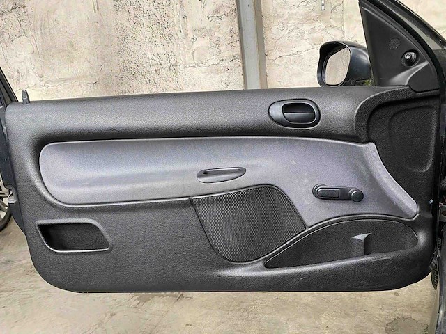 Peugeot 206 1.4 hdi pop' art 68pk 2004 -orig. nl-, 08-pp-vs - afbeelding 27 van  33