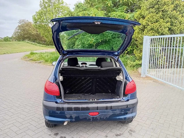 Peugeot 206 1.4 x line, 33-ll-bv - afbeelding 12 van  14