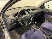 Peugeot 206 1.6-16v gentry 21-np-rv - afbeelding 2 van  17