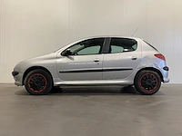 Peugeot 206 1.6-16v gentry 21-np-rv