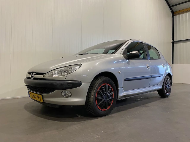 Peugeot 206 1.6-16v gentry 21-np-rv - afbeelding 10 van  17