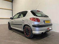 Peugeot 206 1.6-16v gentry 21-np-rv - afbeelding 15 van  17