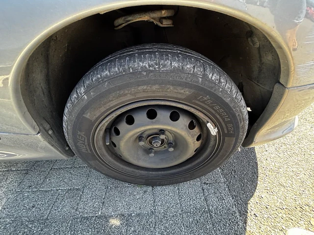 Peugeot 206, 2001 - afbeelding 9 van  30