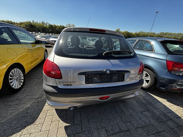 Peugeot 206, 2001 - afbeelding 25 van  30