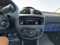 Peugeot 206, 2001 - afbeelding 29 van  30