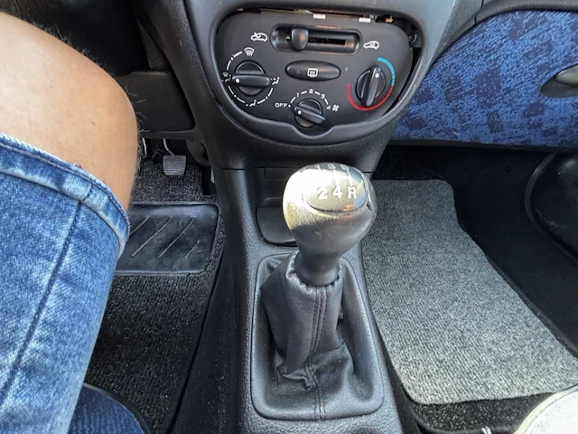Peugeot 206, 2001 - afbeelding 30 van  30