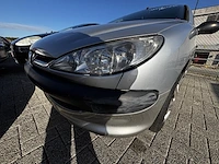 Peugeot 206, 2003 - afbeelding 18 van  28