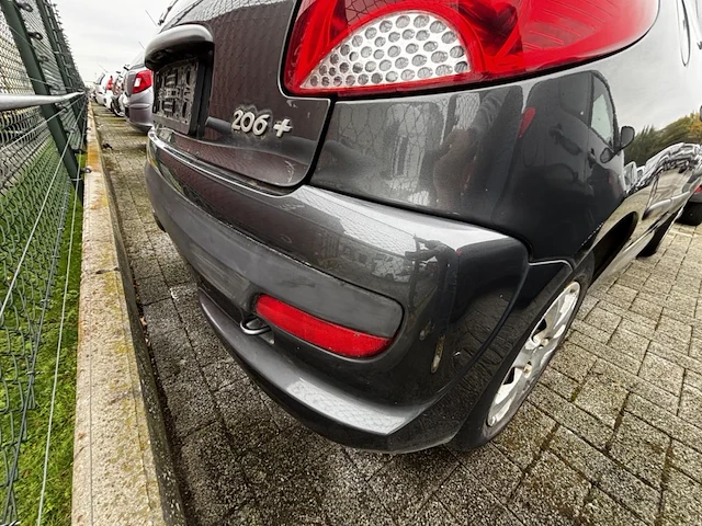 Peugeot 206, 2011 - afbeelding 21 van  29